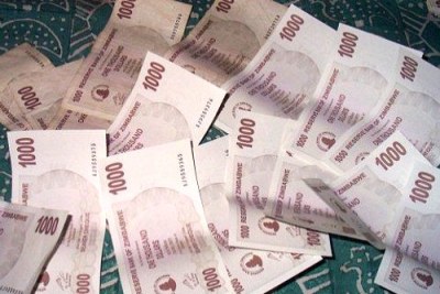 Billets de banque au Zimbabwé
