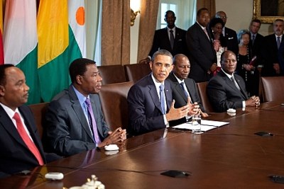 President Barack Obama entouré de chefs d’État africains pour dévoiler une stratégie peu convaincante pour le développement du continent