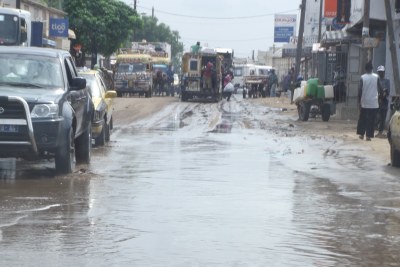 Des inondations causées par la pluie dans la ville de Dakar