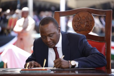 ICC case against President Uhuru Kenyatta adjourned indefinitely (file photo).