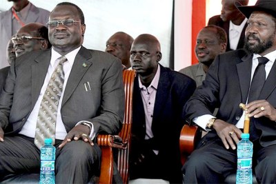 President Salva Kiir and vice president Dr Riek Machar (file photo)