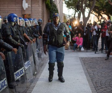 Chaos and Protests at South Africa's State of the Nation 2017