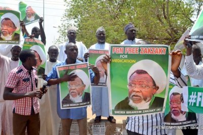 Shia members demanding the release of Ibrahim El-Zakzaky in Abuja.