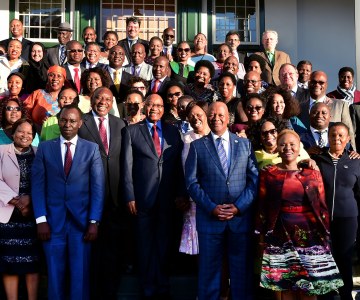Ramaphosa Thanks Zuma for Nine Years at South Africa's Helm