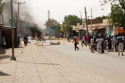Sudanese protest rights abuse by RSF (file photo).