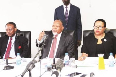 Former South African president and chairperson of the Commission of Inquiry into the August 1 post-election violence Kgalema Motlanthe, flanked by Professor Charity Manyeruke, right, and Chief Emeka Anyaoku at a public hearing in Harare.