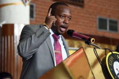 Nairobi Governor Mike Sonko addressing participants during the disbursement of Nairobi County bursery at Charter Hall in Nairobi on April 2,2019.