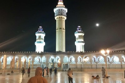 La grande mosquée de la ville sainte des Mourides, Touba.