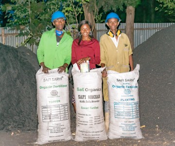 Safi Organics Turns Farm Waste into Black Gold and Poor Farmers into Entrepreneurs