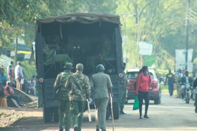 Police are pictured around the Migori County Assembly premises ahead of the tabling of a motion to impeach Governor Okoth Obado.
