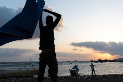 Ethiopian migrants on the shore of Obock, Djibouti (file photo)
