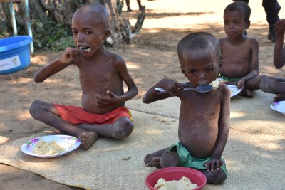 The UN's World Food Programme provided hundreds of meals to malnourished children and elderly people weakened by hunger in the  commune of Sihanamaro, 30 km from Ambovombe, the capital of the Androy region in southern Madagascar.