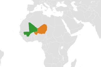 A map showing the location of Niger (orange) and Mali (green).
