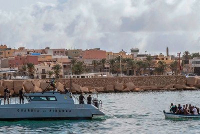 Migrants off the coast of Italy (file photo)