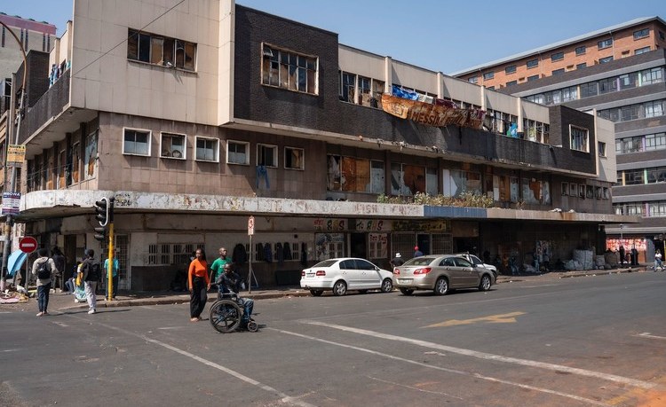 South Africa: Joburg Mayor Defends Demolitions of Illegal Structures - South African News Briefs - May 13, 2026