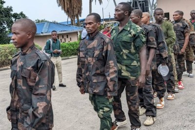 M23 rebels hand over captured FDLR fighters to Rwandan authorities in Goma (file photo).