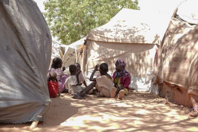 Displaced children and families in the Tambasi centre in El Fasher, North Darfur. With the recent clashes in El Fasher, many families continue to flee, with children paying the highest price. The clashes are endangering the lives and well-being of 750,000 children in El Fasher and potentially millions more.