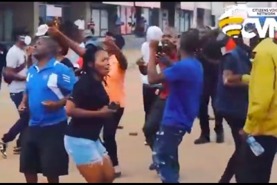 Protesters against the attempt to extend Mnangagwa’s term of office took to the streets in April 2025.