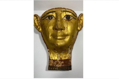 Foreign Affairs, Emigration and Expatriates Minister Badr Abdelatty has recovered 25 Egyptian antiques that had been looted and smuggled abroad.

These repatriated artifacts, which date back to various eras of ancient Egyptian civilization, are distinguished by their great historical and artistic value.


They were recovered through the Egyptian Consulate General in New York.