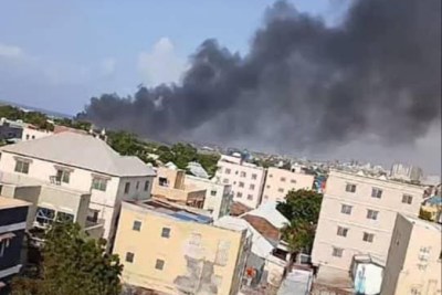 An AU military helicopter crashed near Mogadishu Airport.