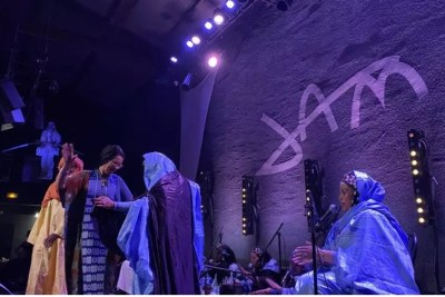 Le groupe de femmes touarègue Tartit a joué dans le cadre de la Biennale Euro-Africa de Montpellier le dimanche 12 octobre au Jam.