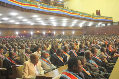 Une vue des députés nationaux et sénateurs congolais au palais du peuple (siège du parlement)