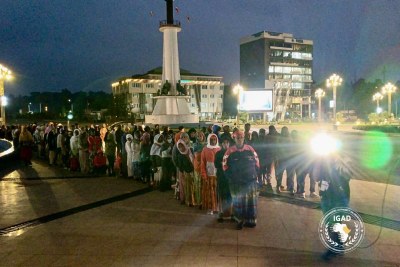 At the commencement of voting across Ethiopia, IGAD observers noted that designated polling stations opened according to schedule, with voter queues forming prior to the official opening times.