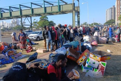 Hundreds of immigrants have been gathering outside a pop-up repatriation centre in Durban, seeking to leave South Africa before the looming 30 June “deadline” set by March and March.